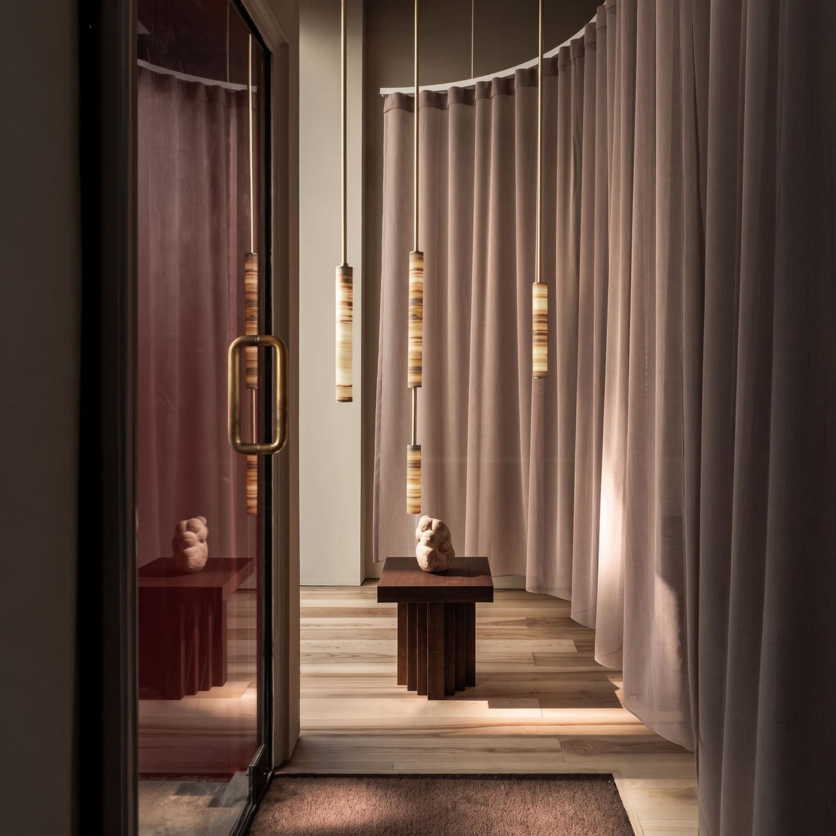 Anour Pars Single Pendant Light