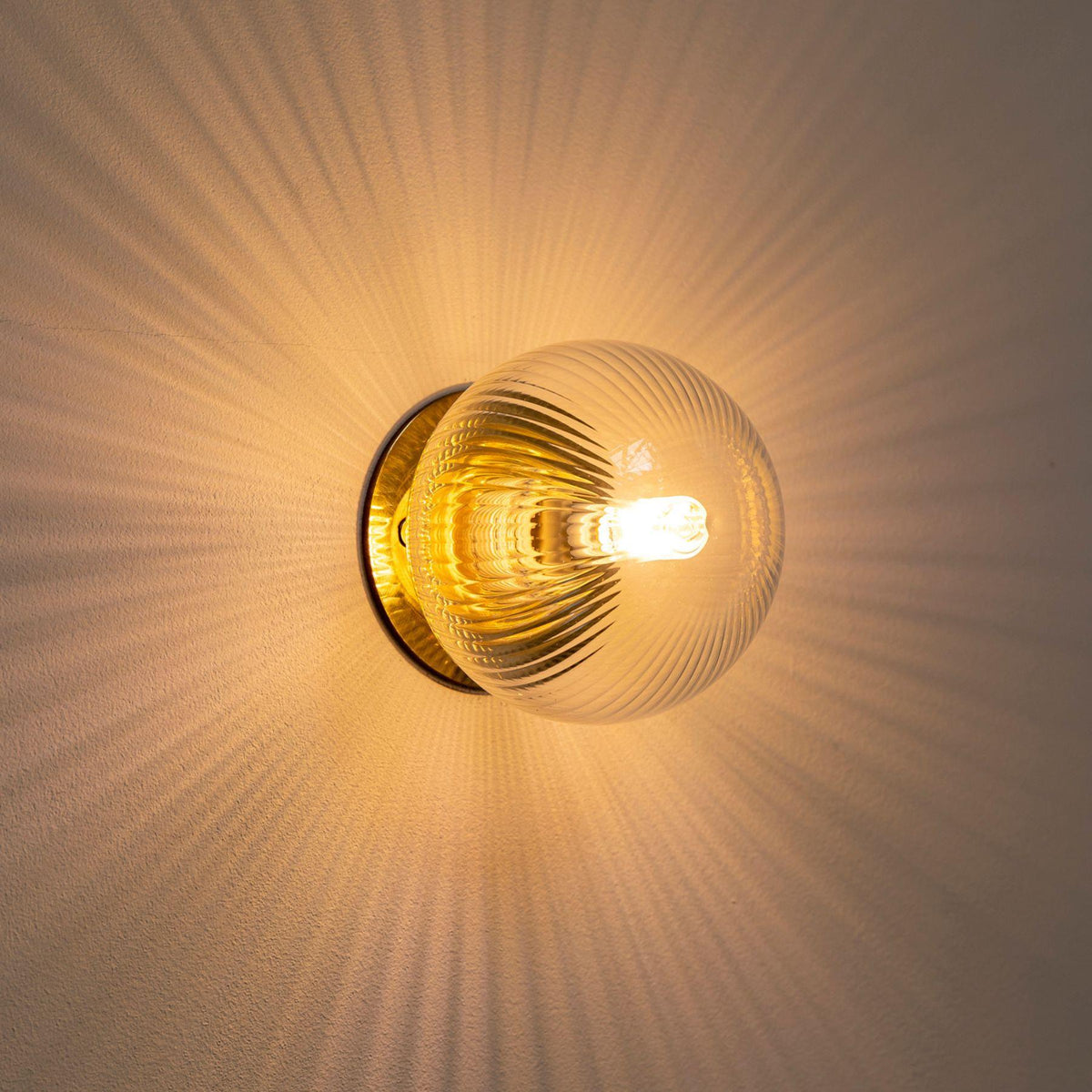 Leverint Pimlico Sealed Flush Mount - Mini