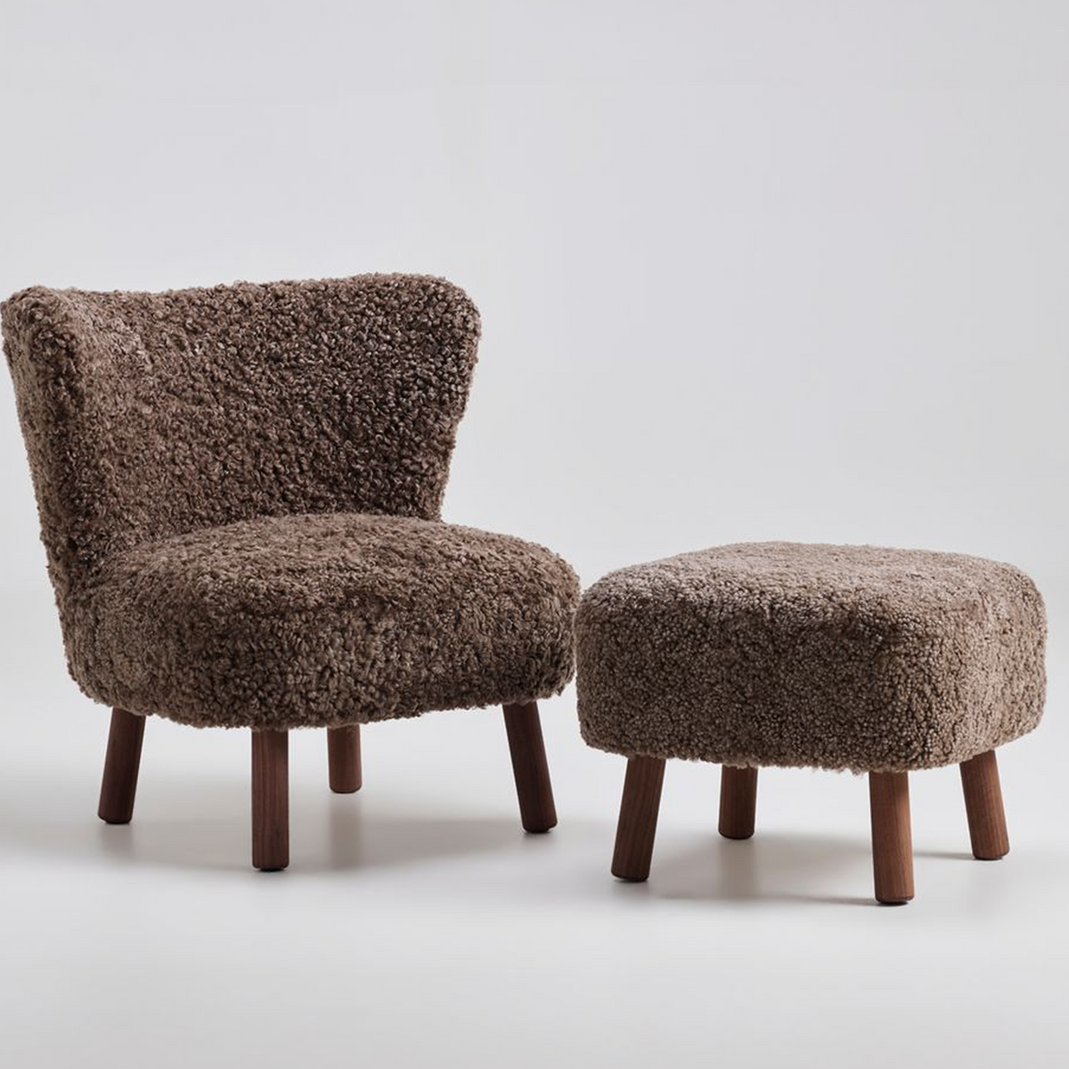 Woolly Lounge Chair with Footstool