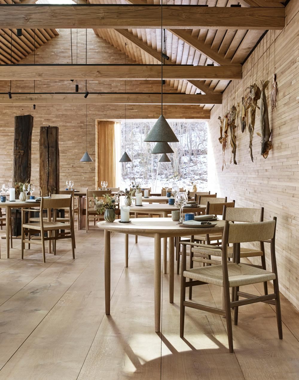 Brdr Kruger ARV Dining Table - Circle