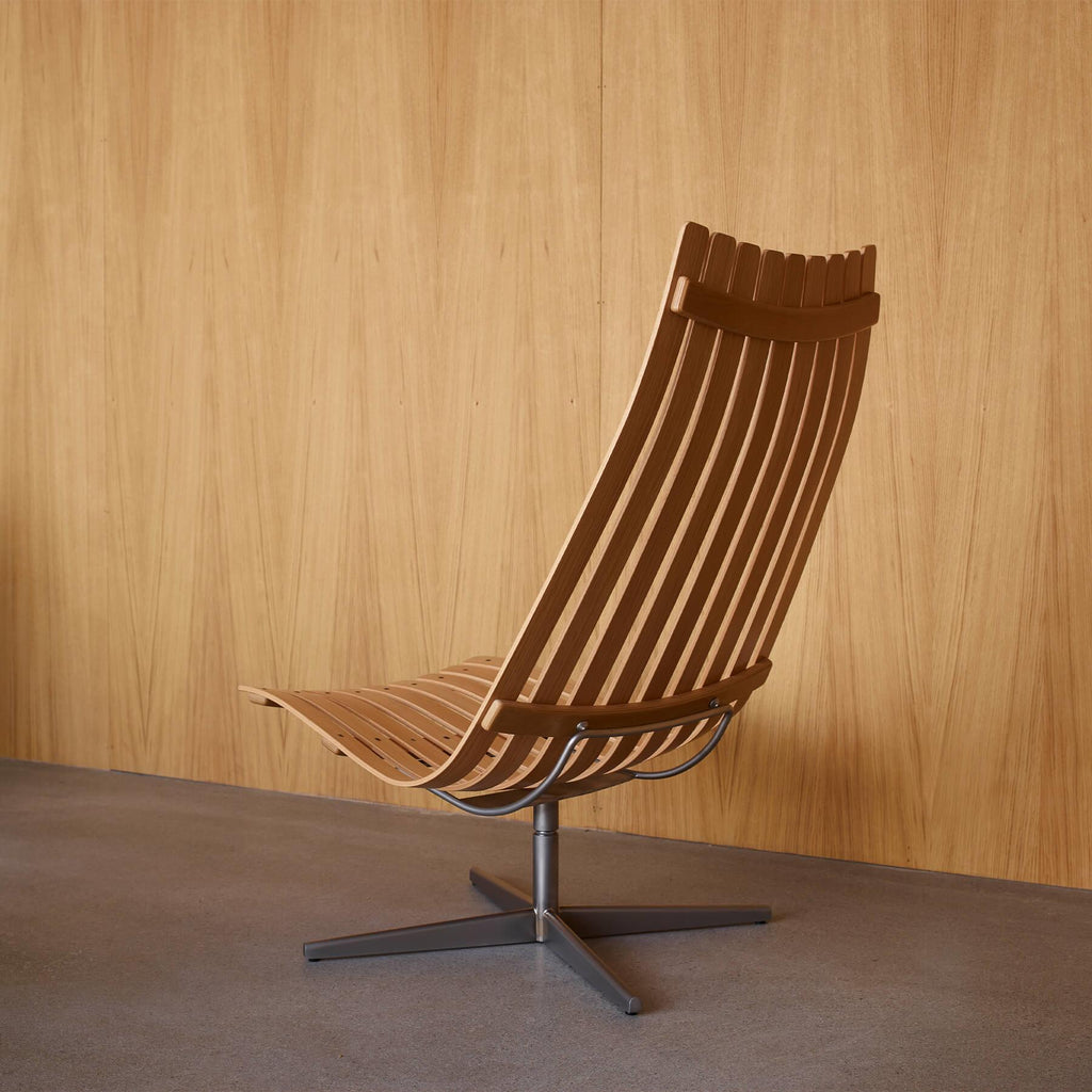 Fjordfiesta Scandia Senior Swivel Lounge Chair