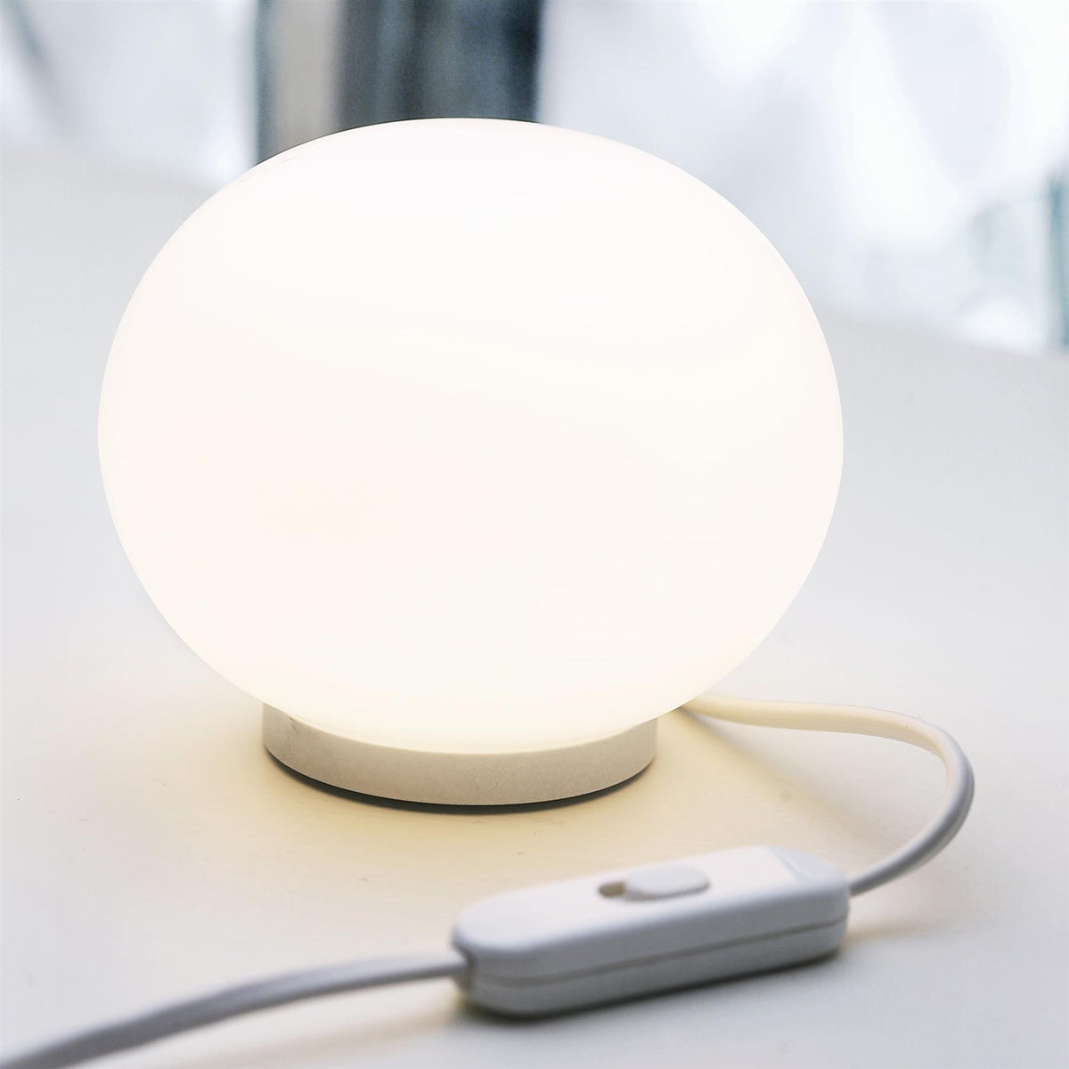 Flos Glo-Ball Table Light