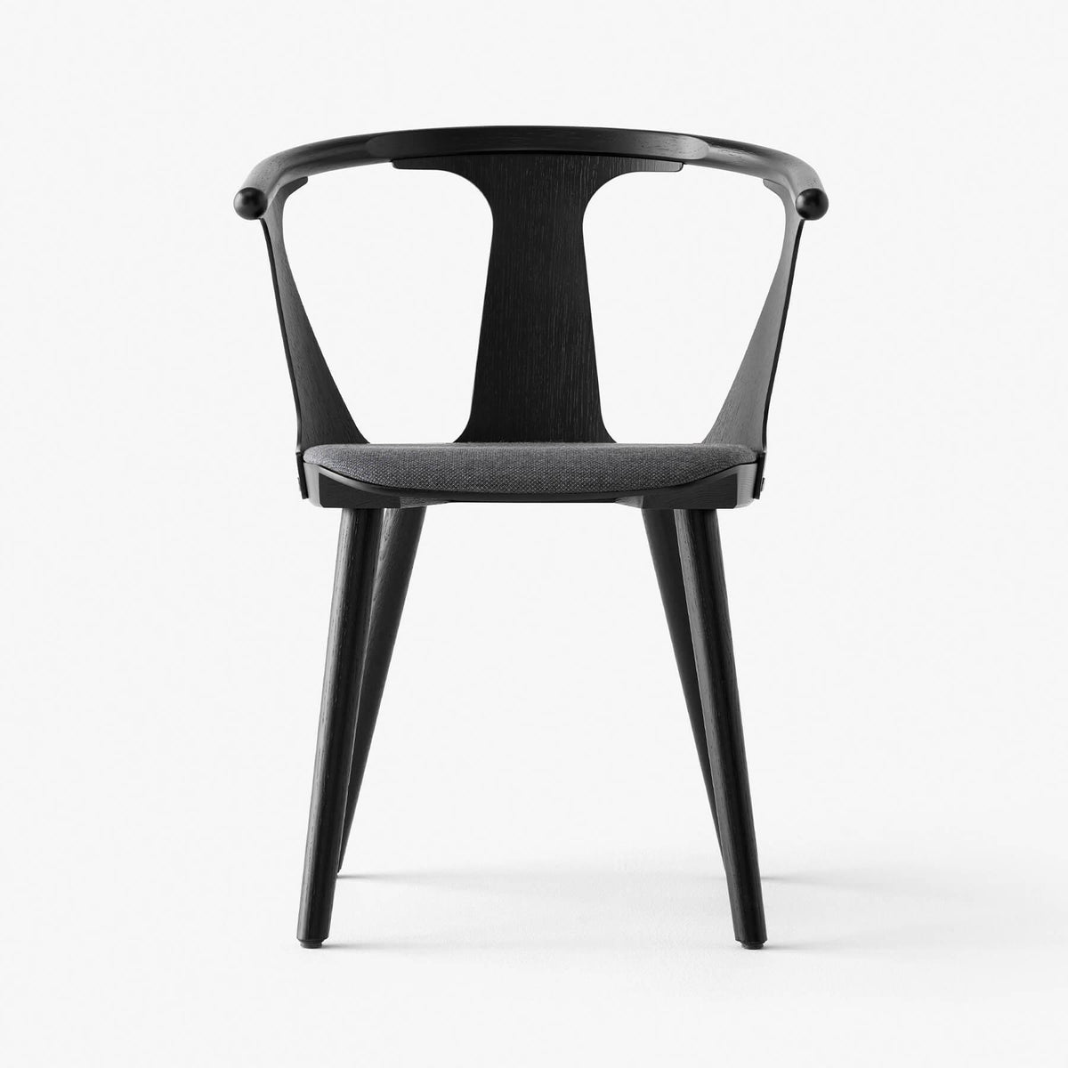 &Tradition SK2 In Between Chair With Upholstered Seat