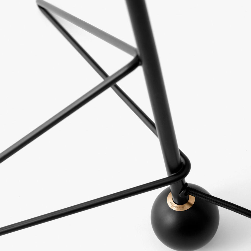 &Tradition HM9 Tripod Table Lamp