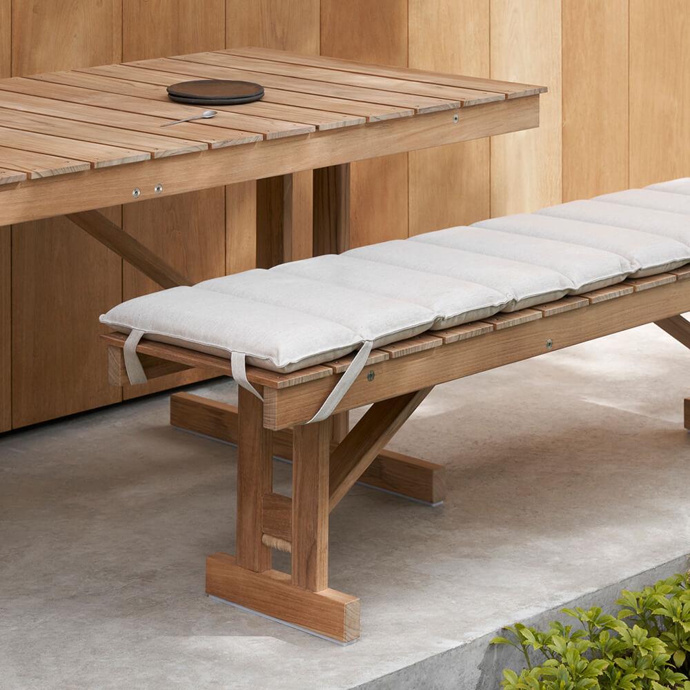 Carl Hansen & Son BM1871 Outdoor Bench