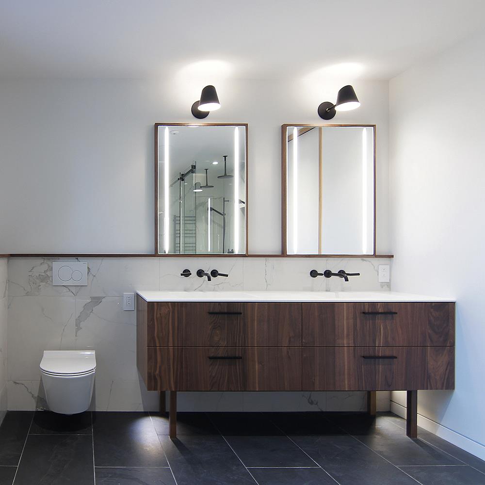 Darmes Hartau Wall Light