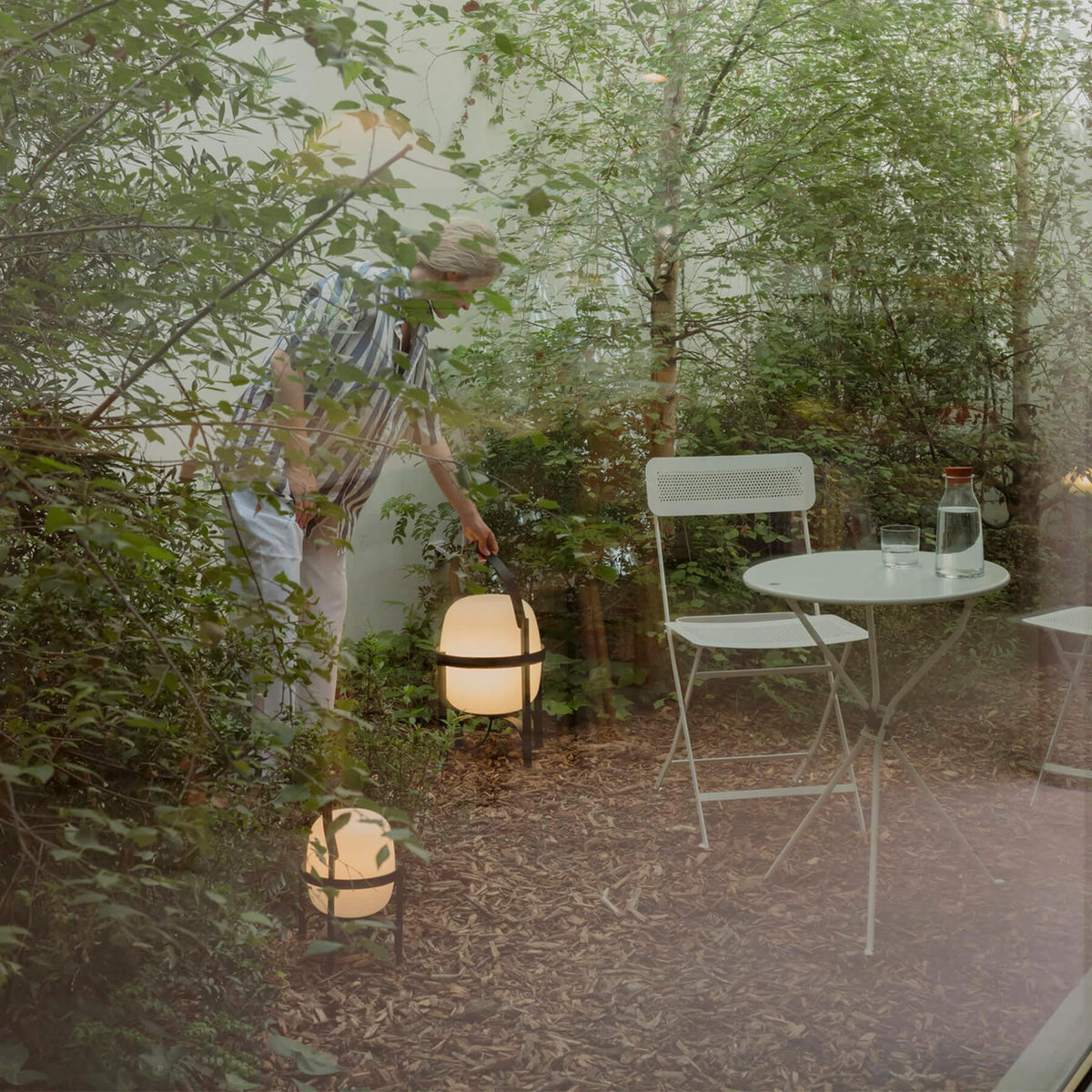 Santa & Cole Cesta Outdoor Table Lamp