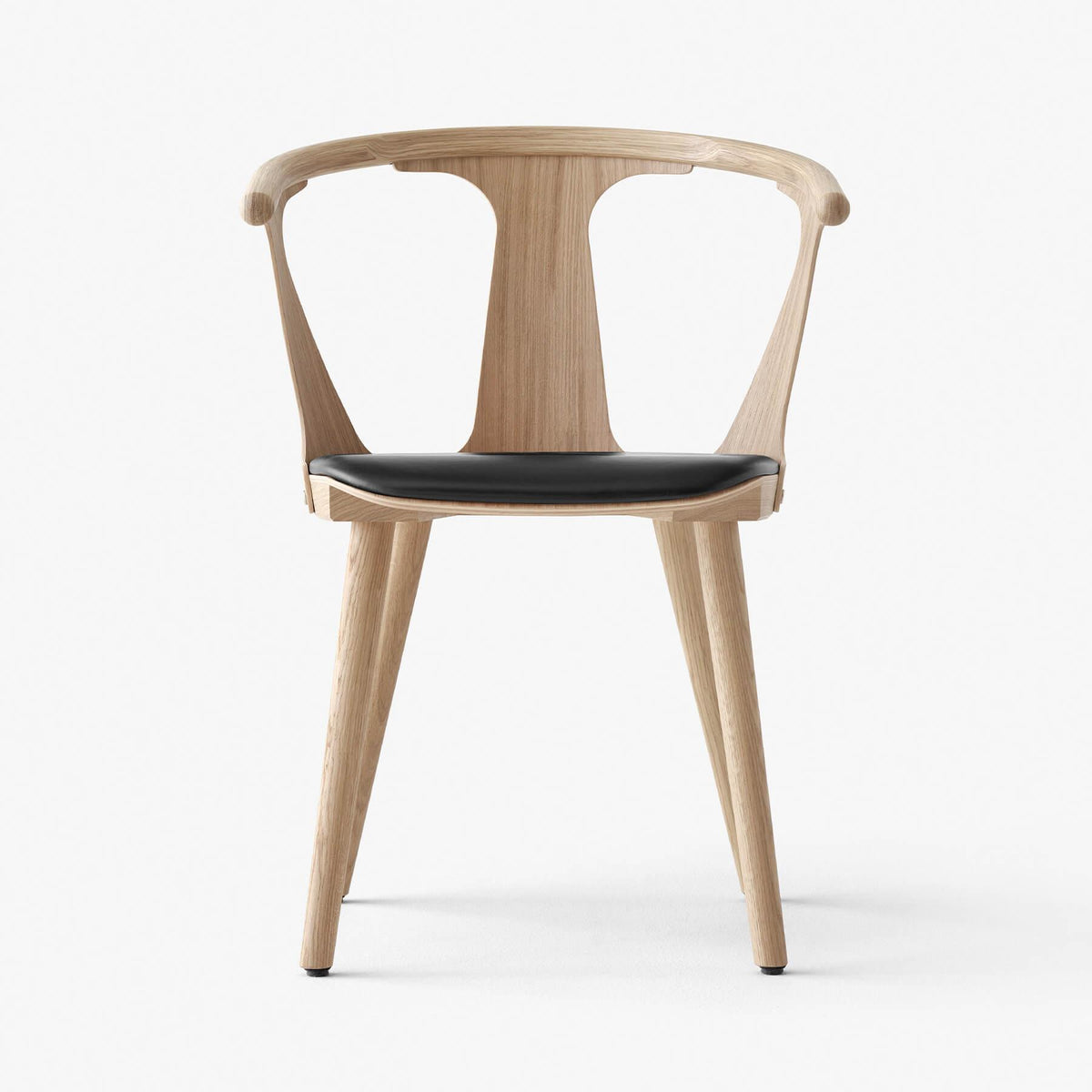 &Tradition SK2 In Between Chair With Upholstered Seat
