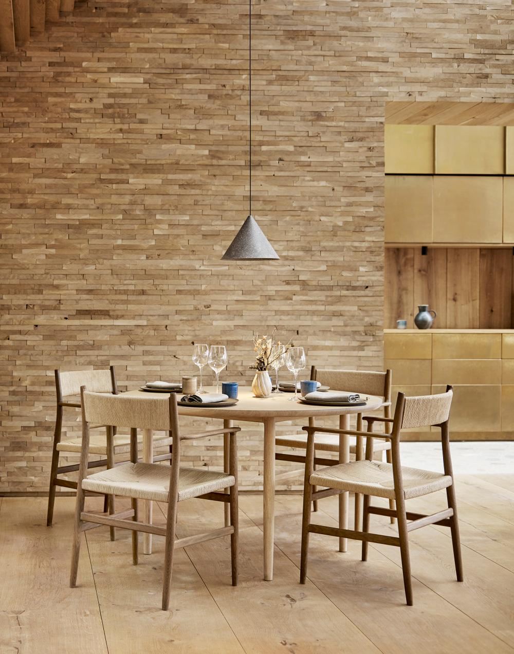 Brdr Kruger ARV Dining Table - Circle