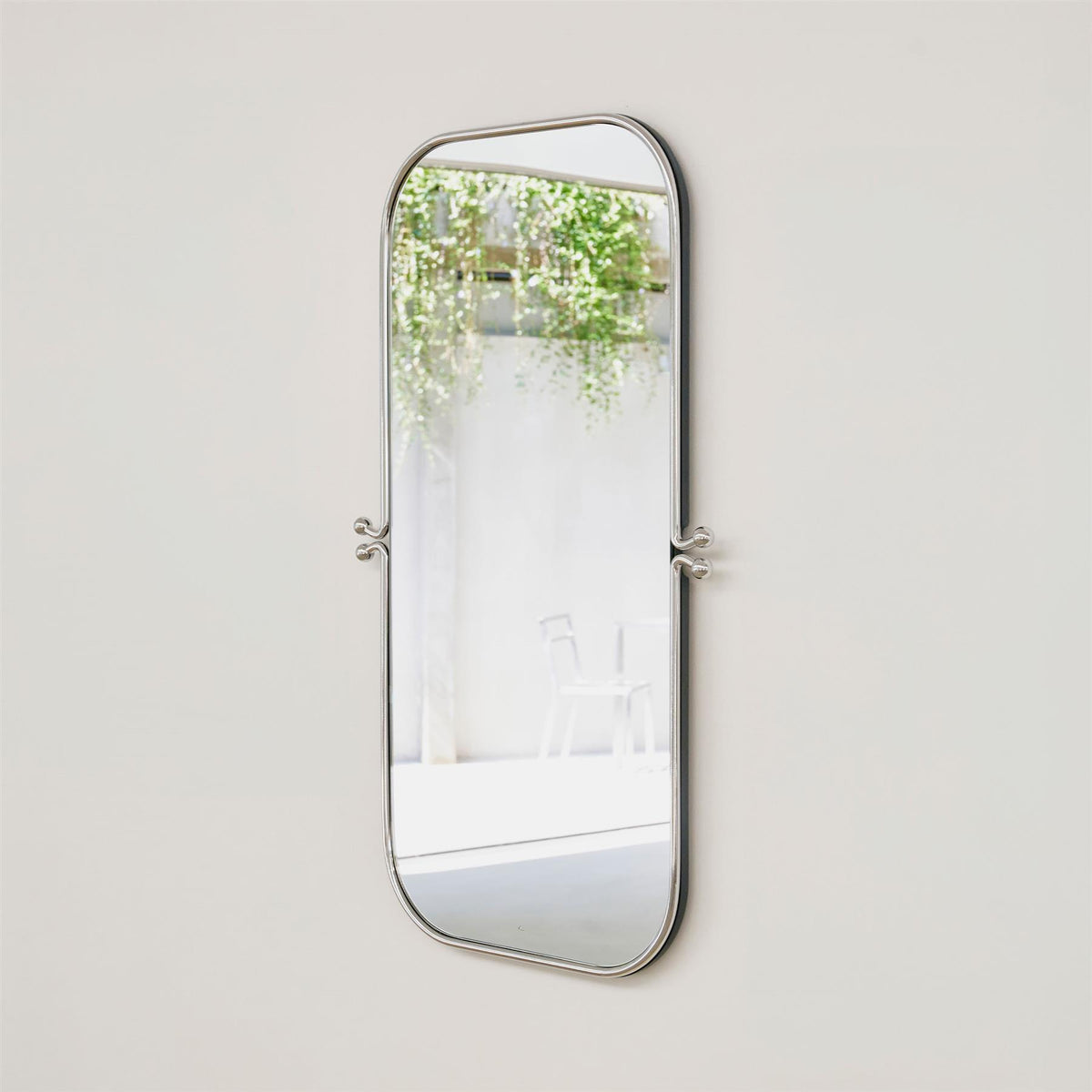 Ready To Hang Clasp Mirror