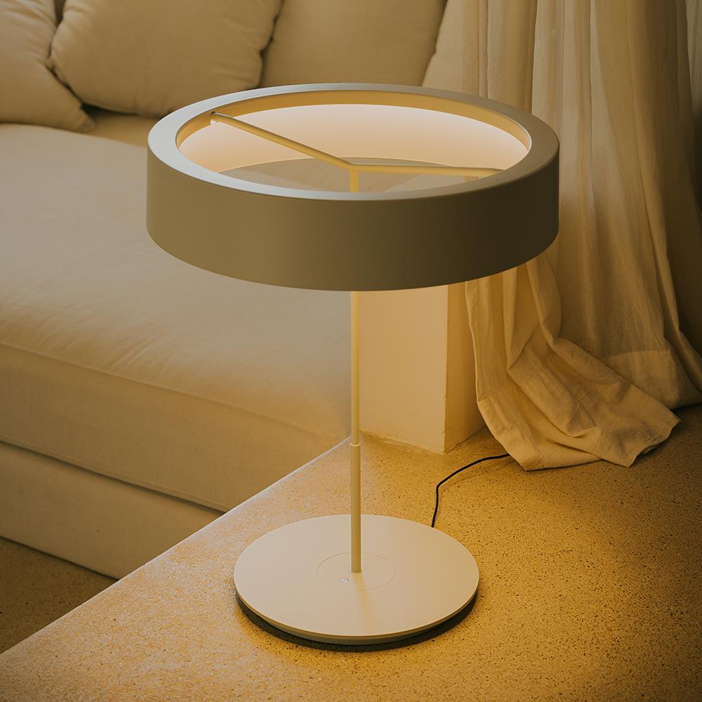 Santa & Cole Sin L Table Lamp