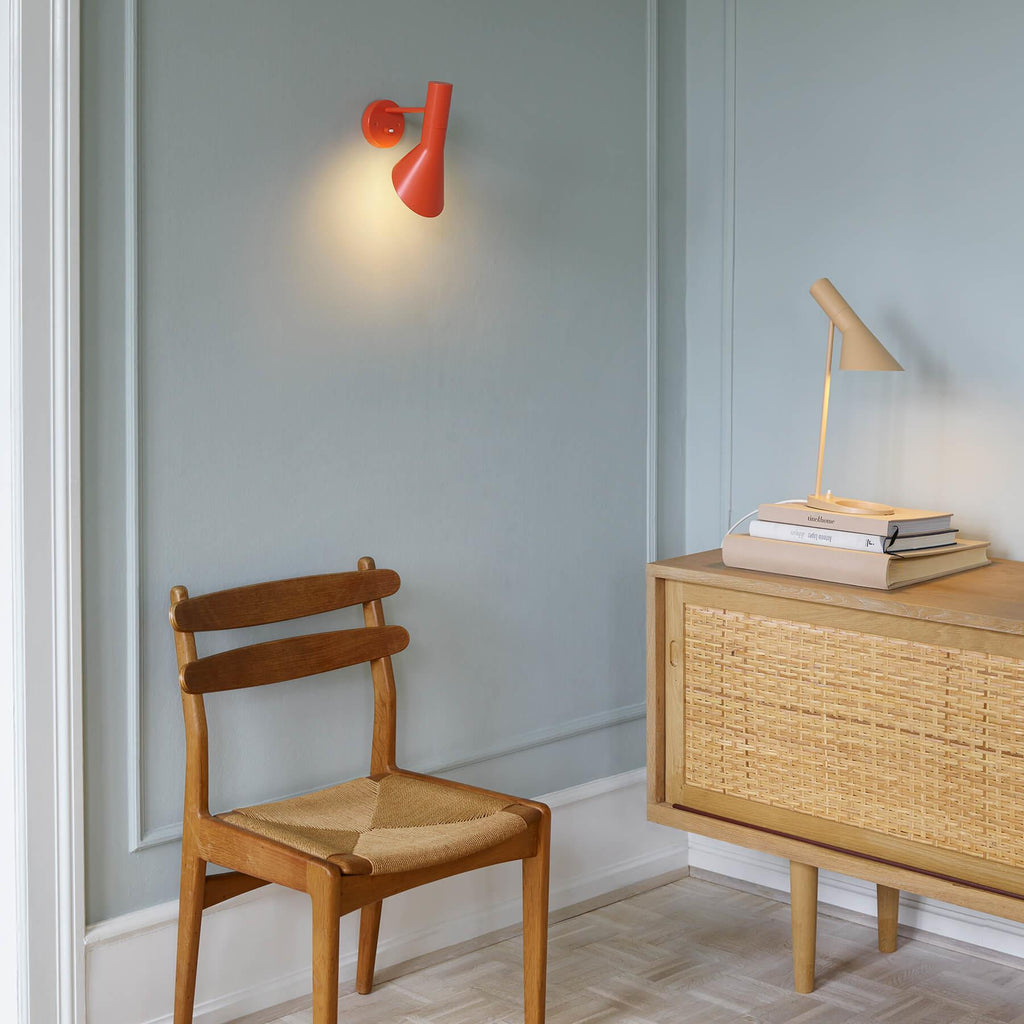 Louis Poulsen AJ Wall Light