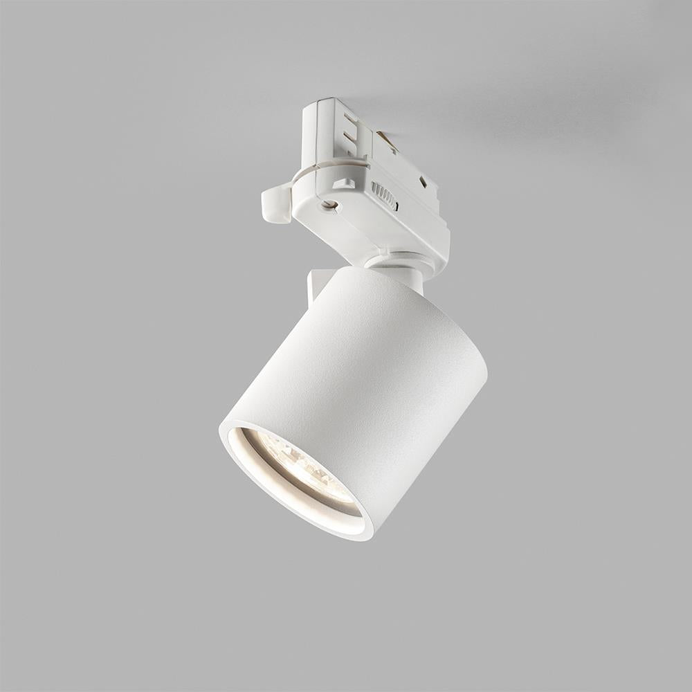 Focus track spotlight by Light-Point