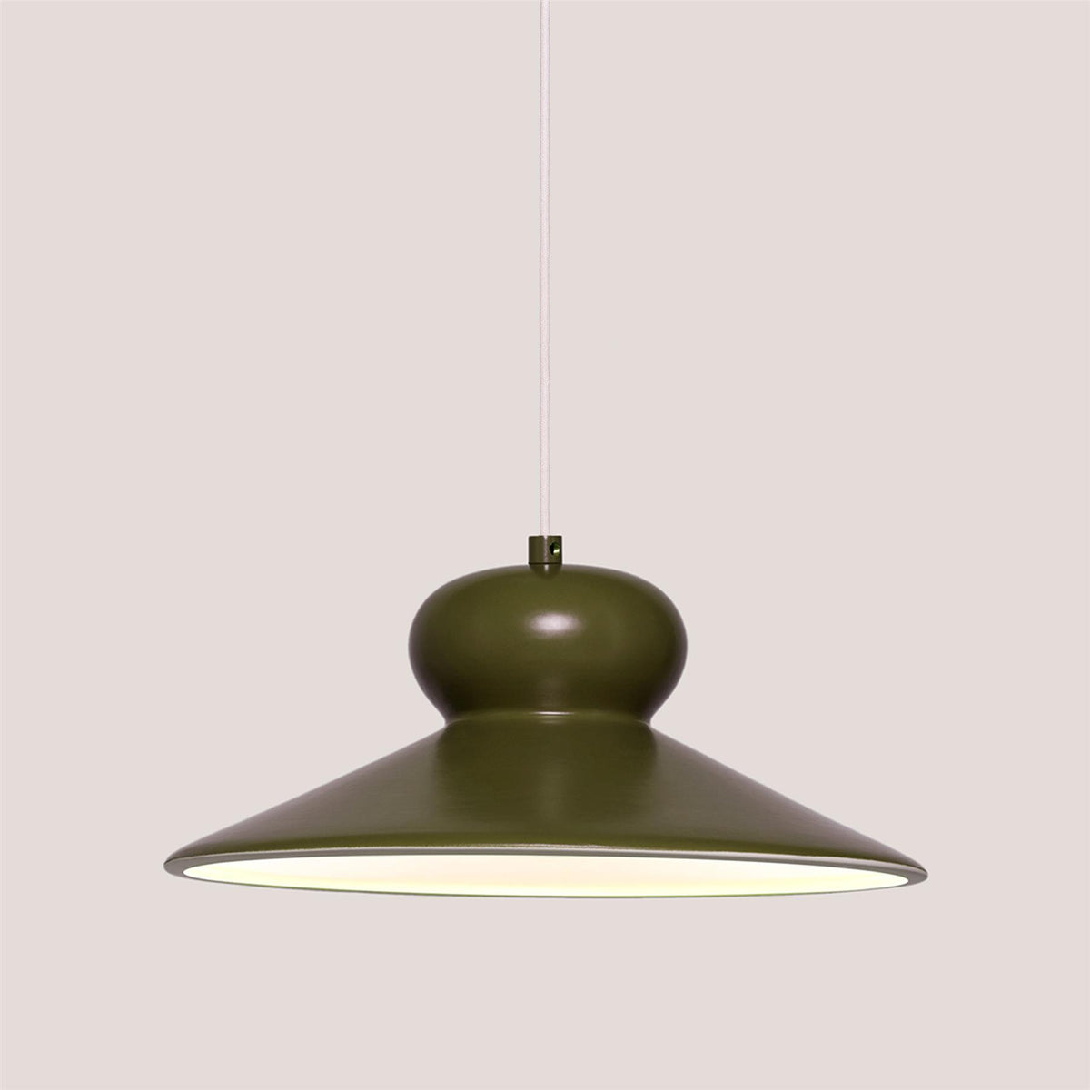 Patricia Lobo Ova Pendant Light