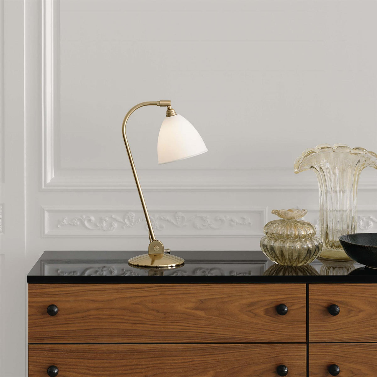 GUBI Bestlite BL2 Table Lamp