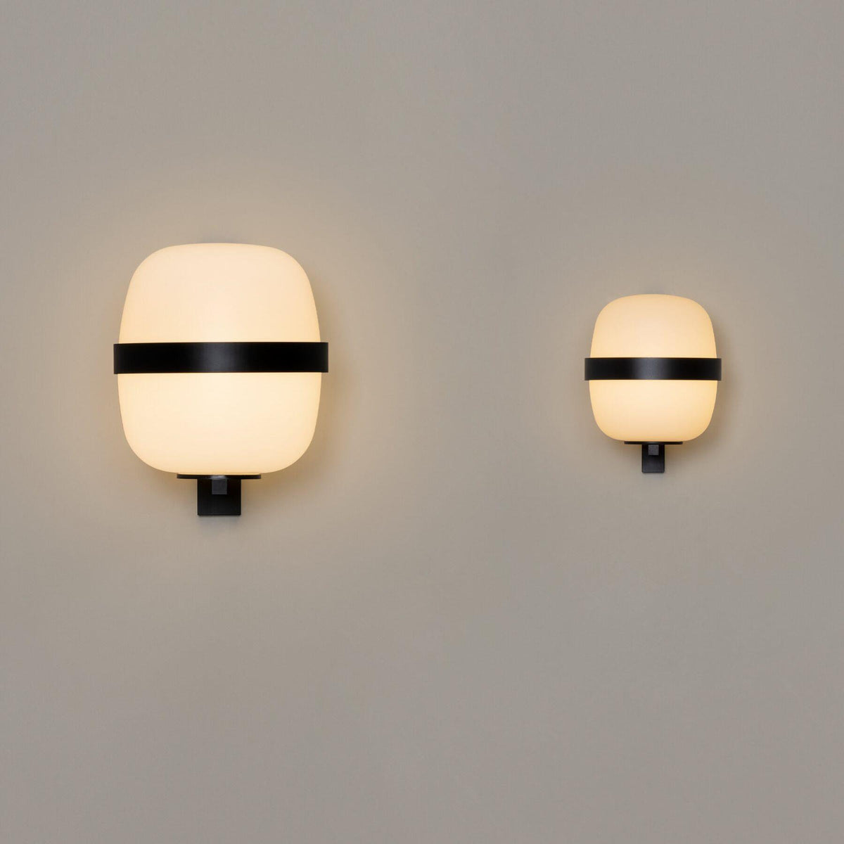 Santa & Cole The Wally Wall Light