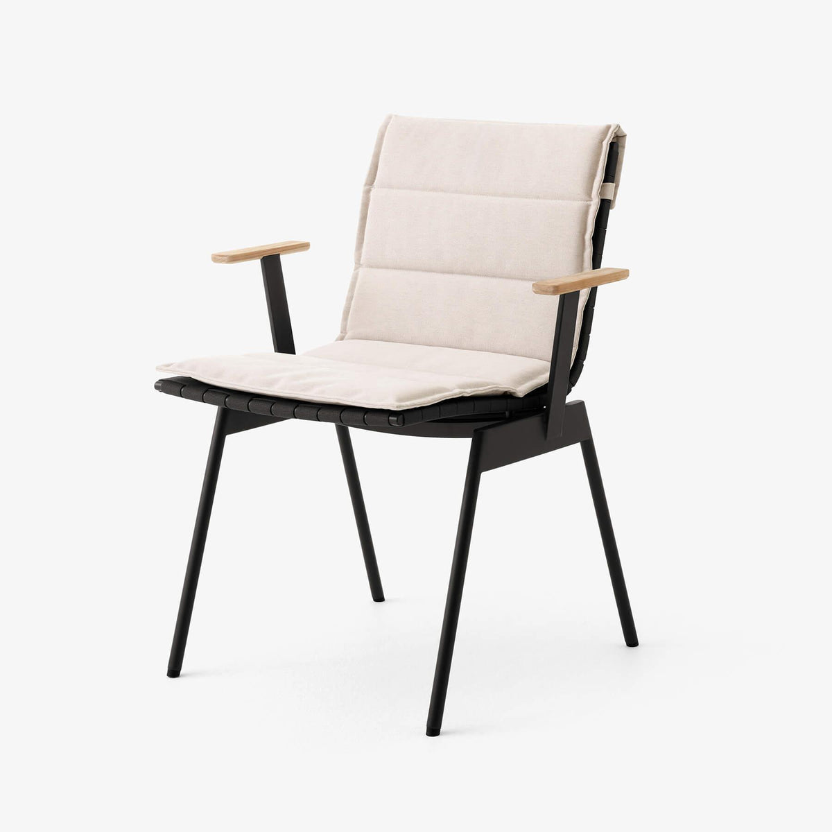 &Tradition Ville AV33 & AV34 Garden Chair