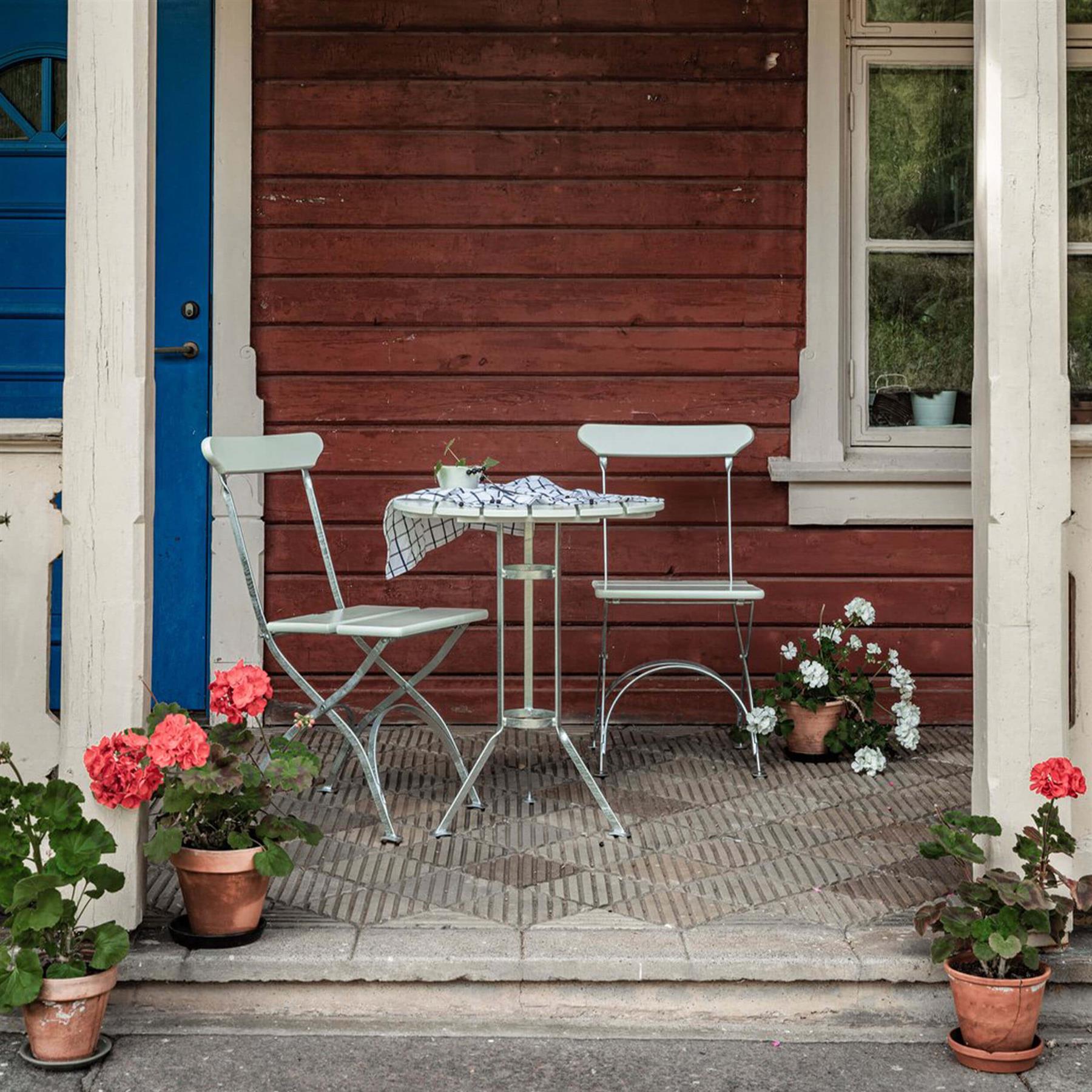 Grythyttan Stalmobler Outdoor Round Brewery Tripod Table