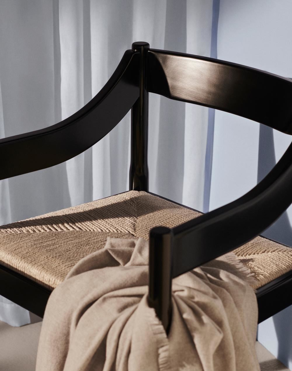 Fritz Hansen Carimate Chair