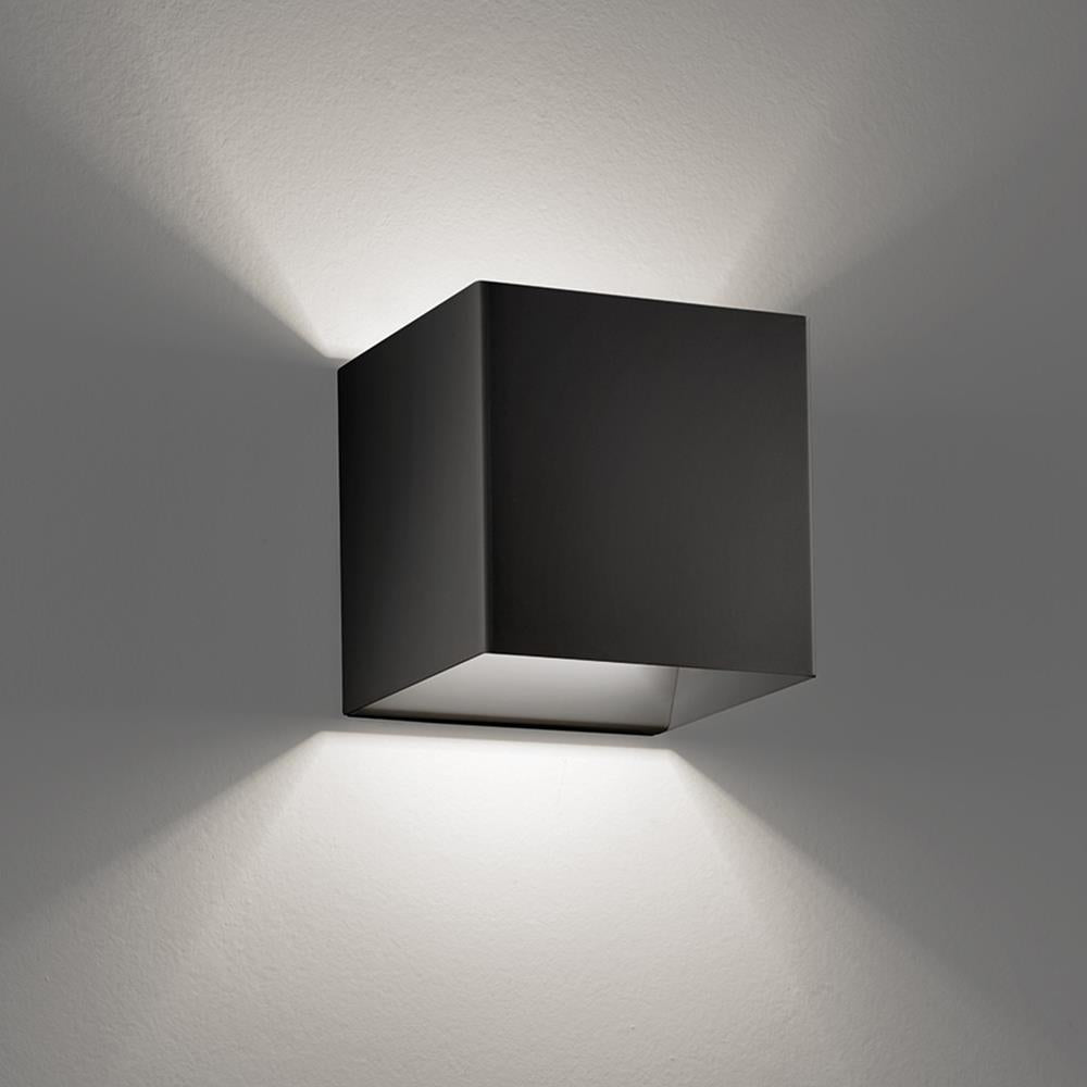 Laser wall light