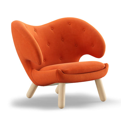 Finn Juhl The Pelican Chair in Clear Oiled Oak