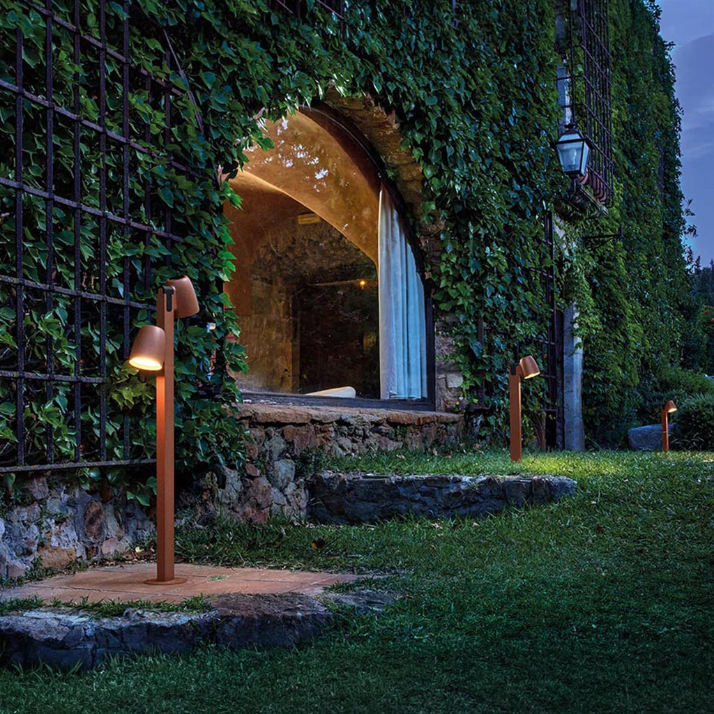 Bover Nut B Outdoor Bollard Light