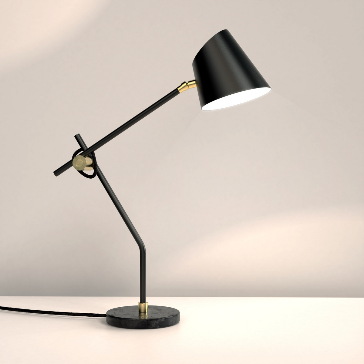 Darmes Hartau Table Light