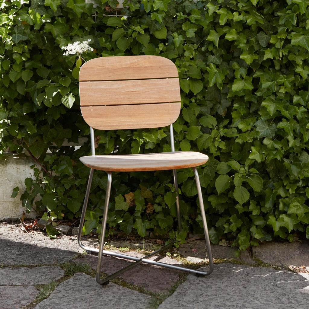 Fritz Hansen Lilium Garden Chair