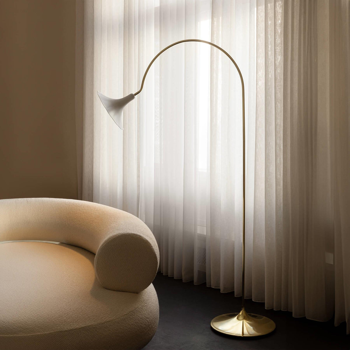 Nuura Petalii Floor Light