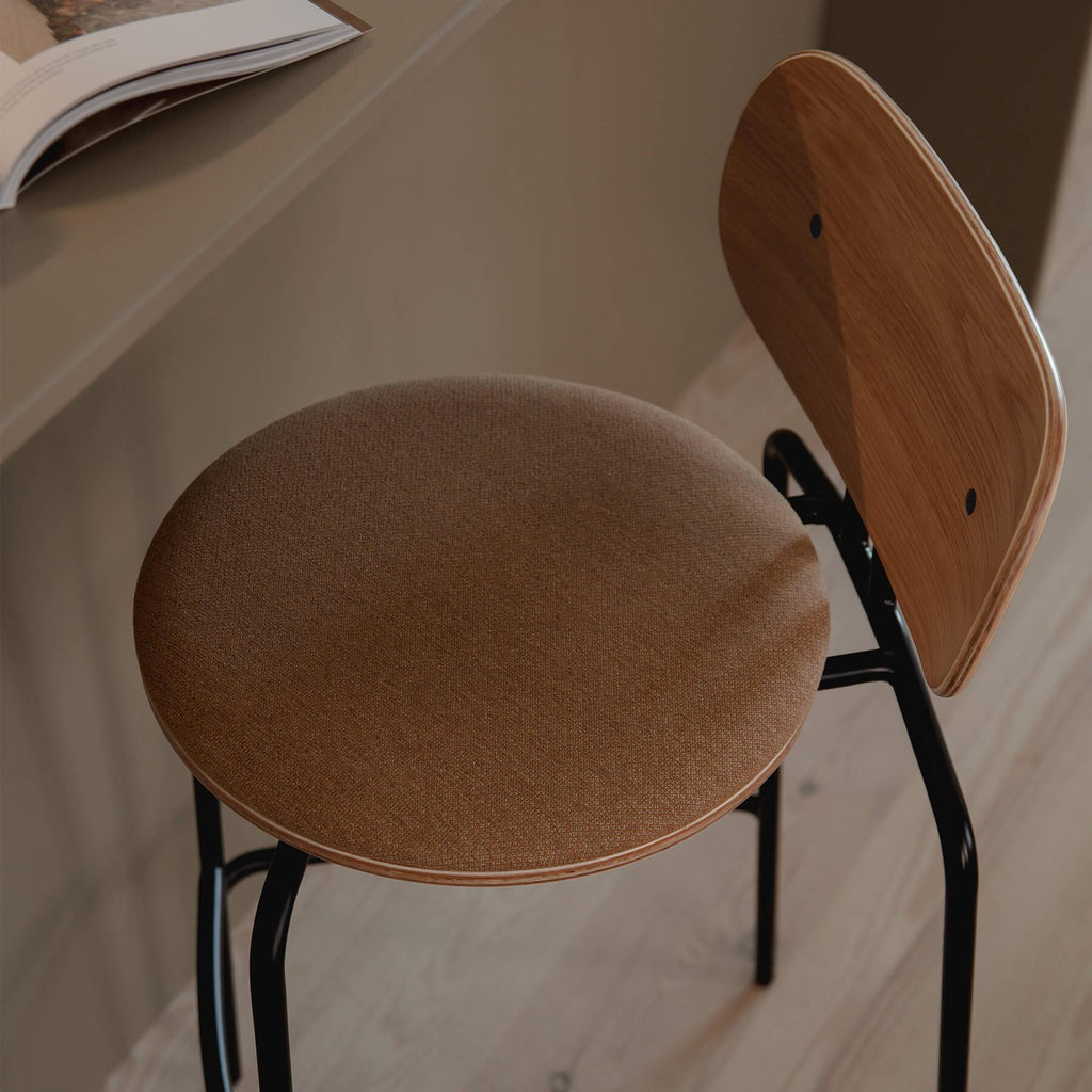 Umage Curious Bar Stool