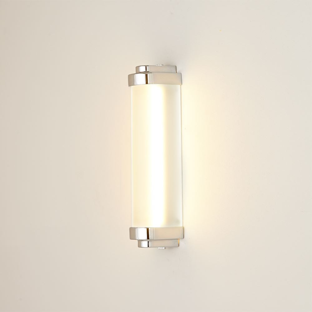 Davey Cabin LED Wall Light