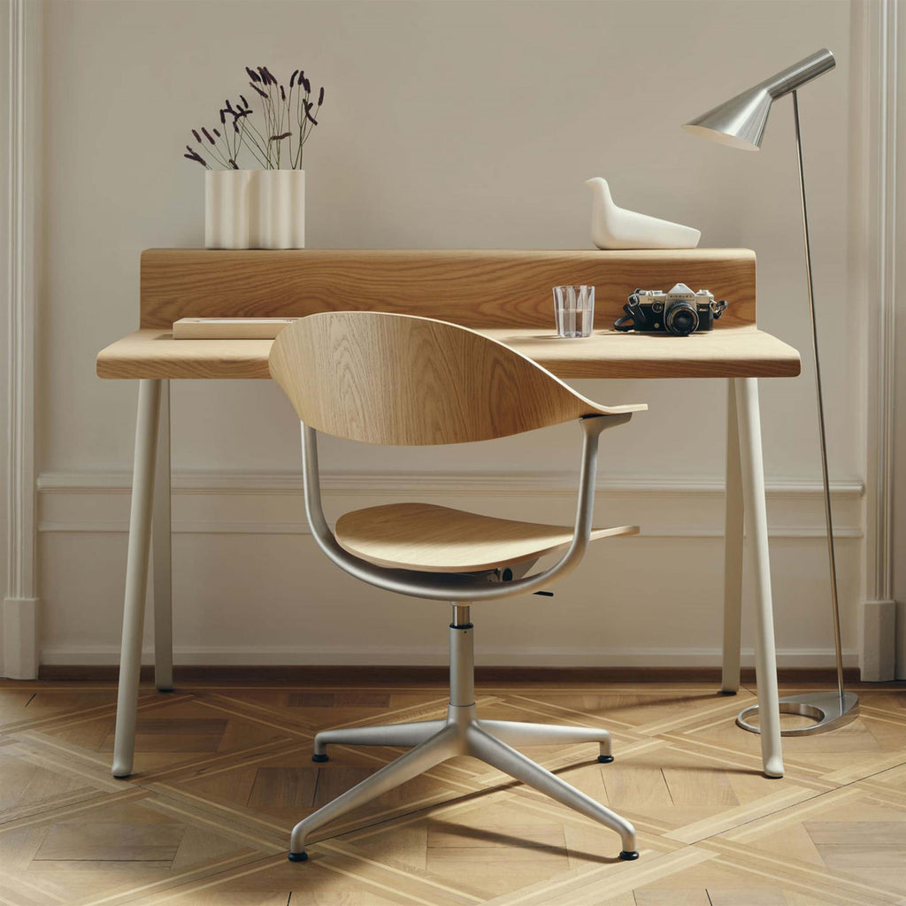 Vitra Mynt Studio Chair with 4 Star Base