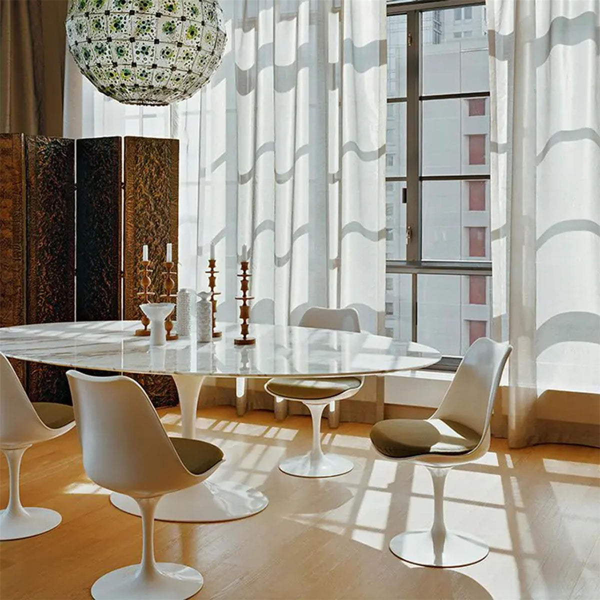 Knoll Saarinen Tulip Dining Chair with Seat Pad