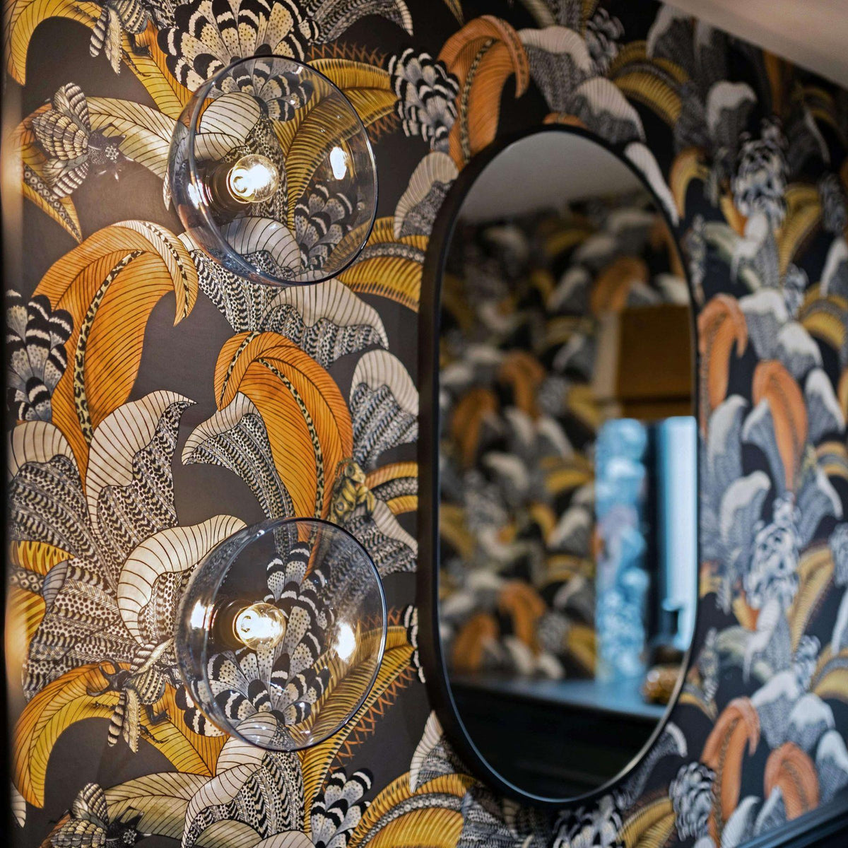 Leverint Jubilee Flush Mount