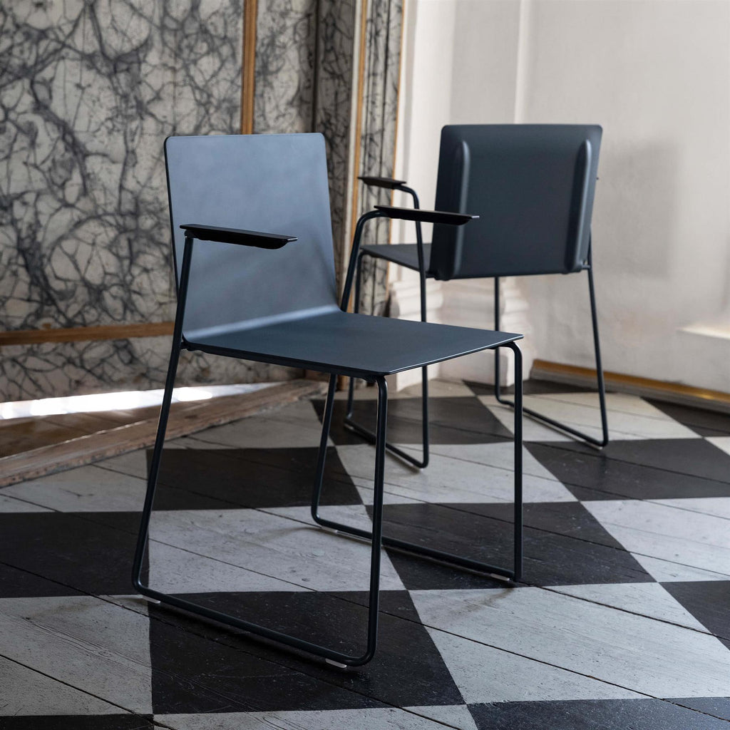 Andersen Furniture Dry Chair with Armrests