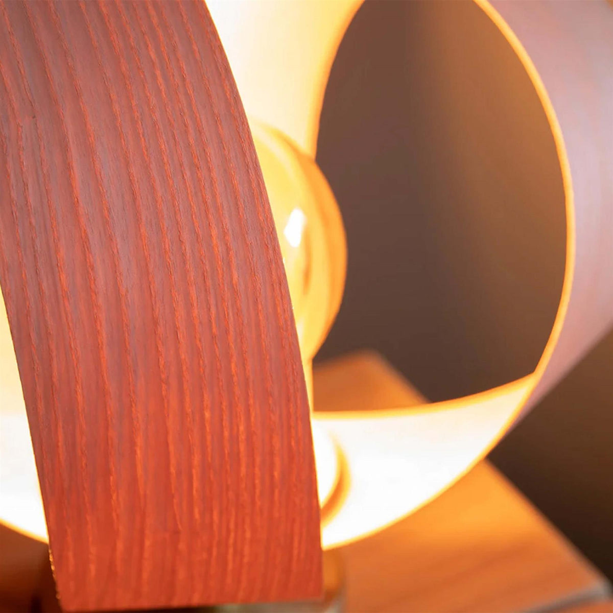Tom Raffield Verso Table Light