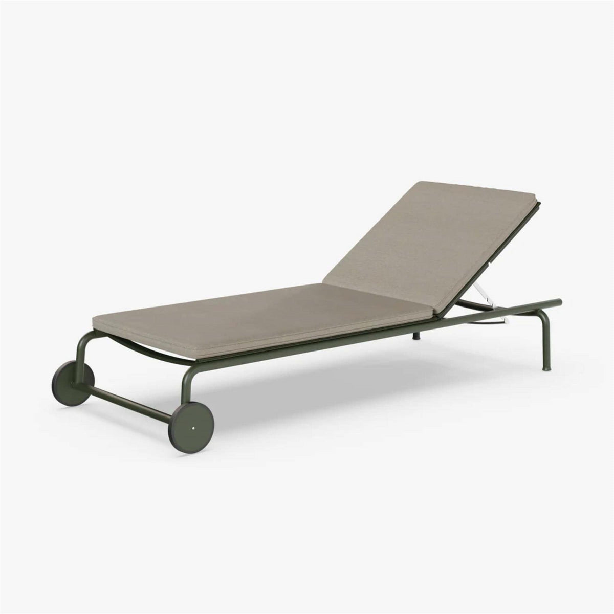 Case Furniture Campus Outdoor Sun Lounger