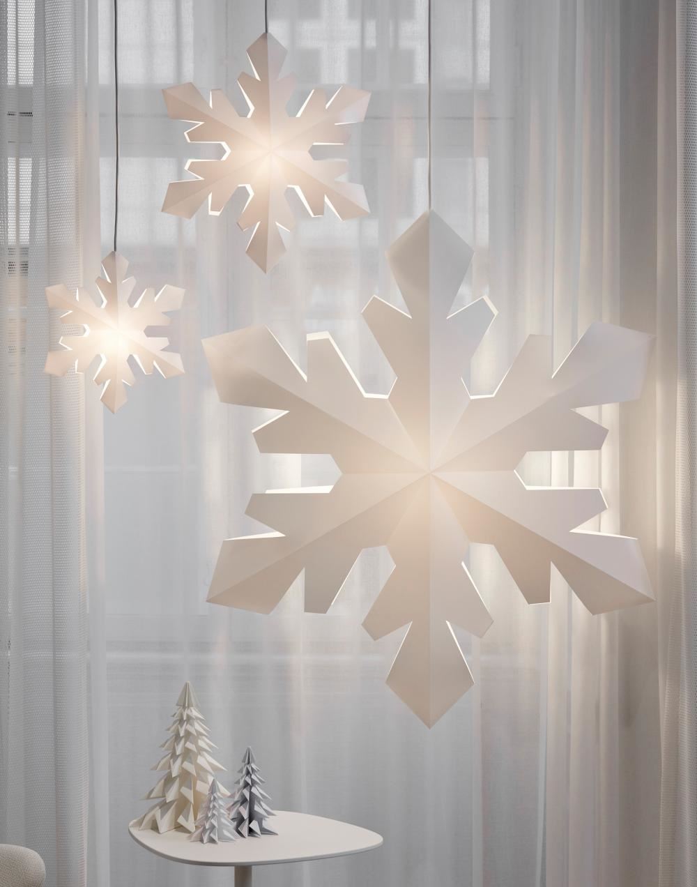 Le Klint Snowflake Pendant Light