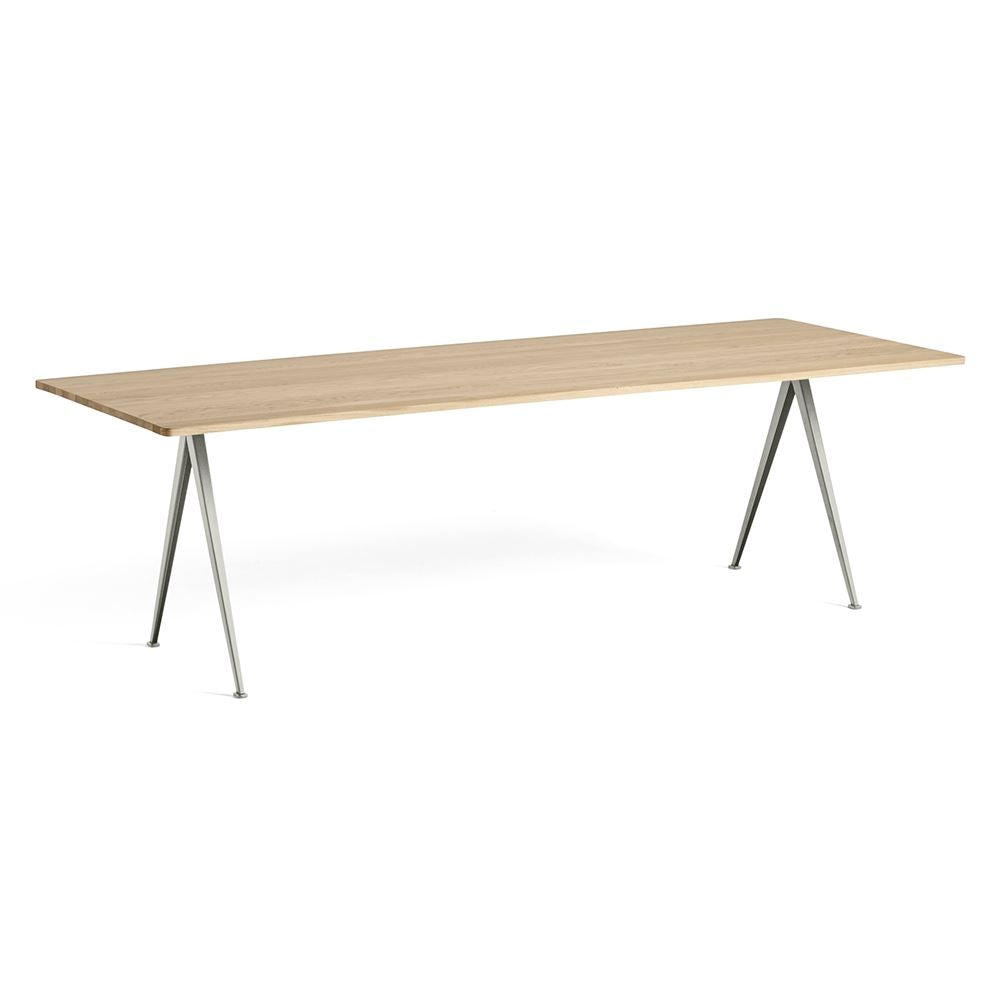 HAY Pyramid Dining Table 01 / 02