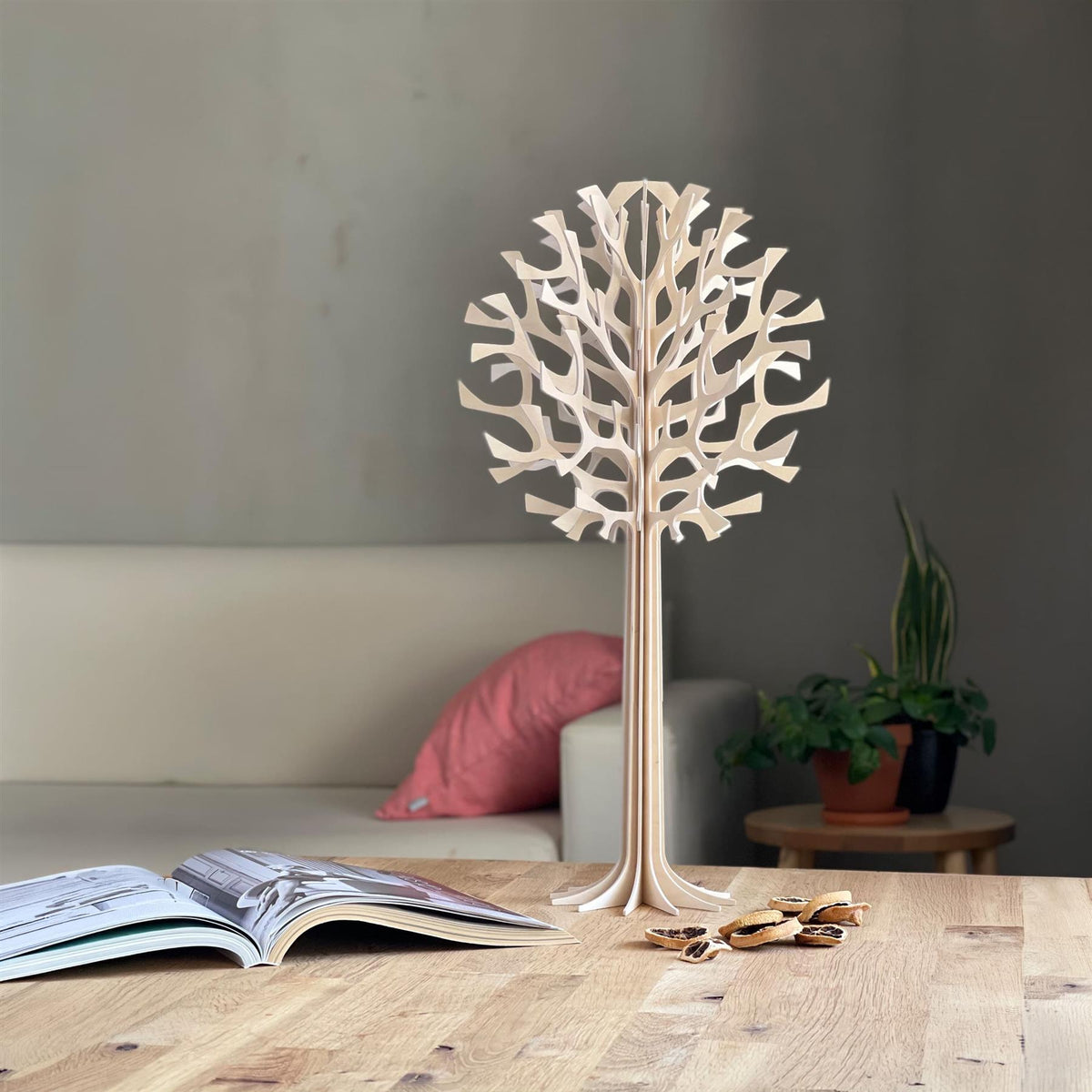 Lovi Wooden Tree Decoration