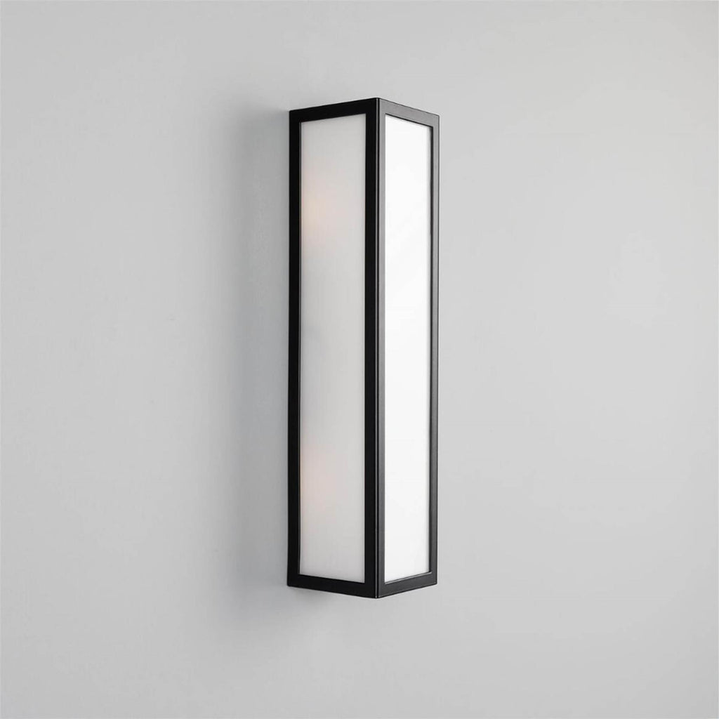 Mullan Lighting Bata Modern Bathroom Wall Light