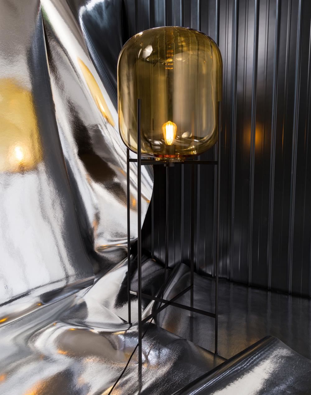 Oda Floor Lamp