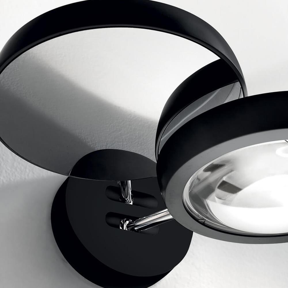 Nautilus wall light