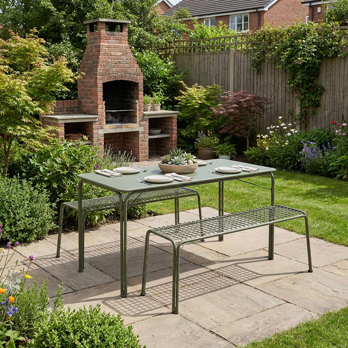 &Tradition Thorvald Garden Picnic Set - Curated by Holloways of Ludlow