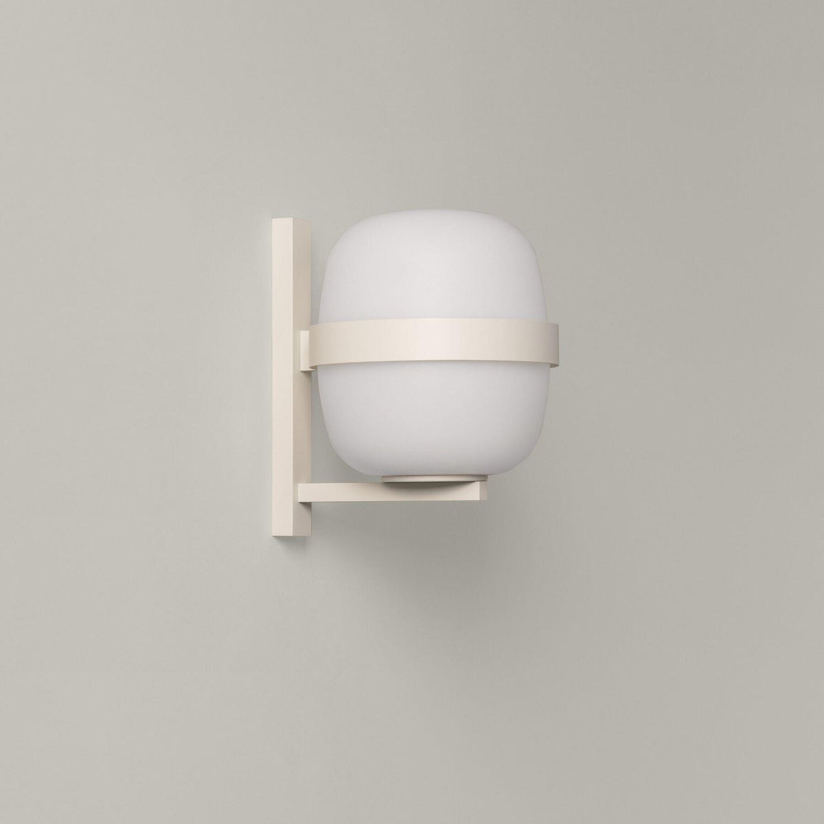 Santa & Cole The Wally Wall Light