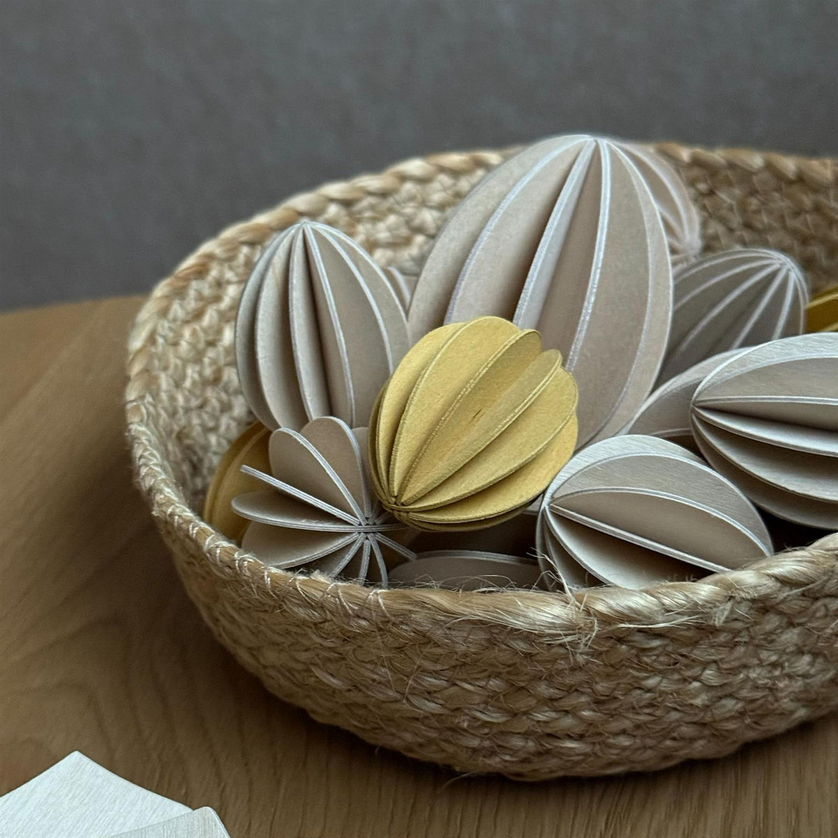 Lovi Wooden Eggs Decoration