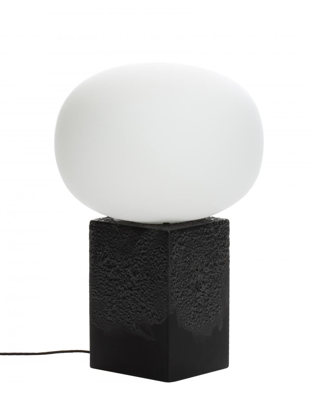 Magma table lamp