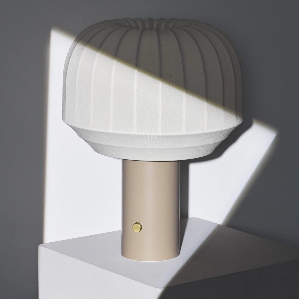 Northern Tradition Table Lamp