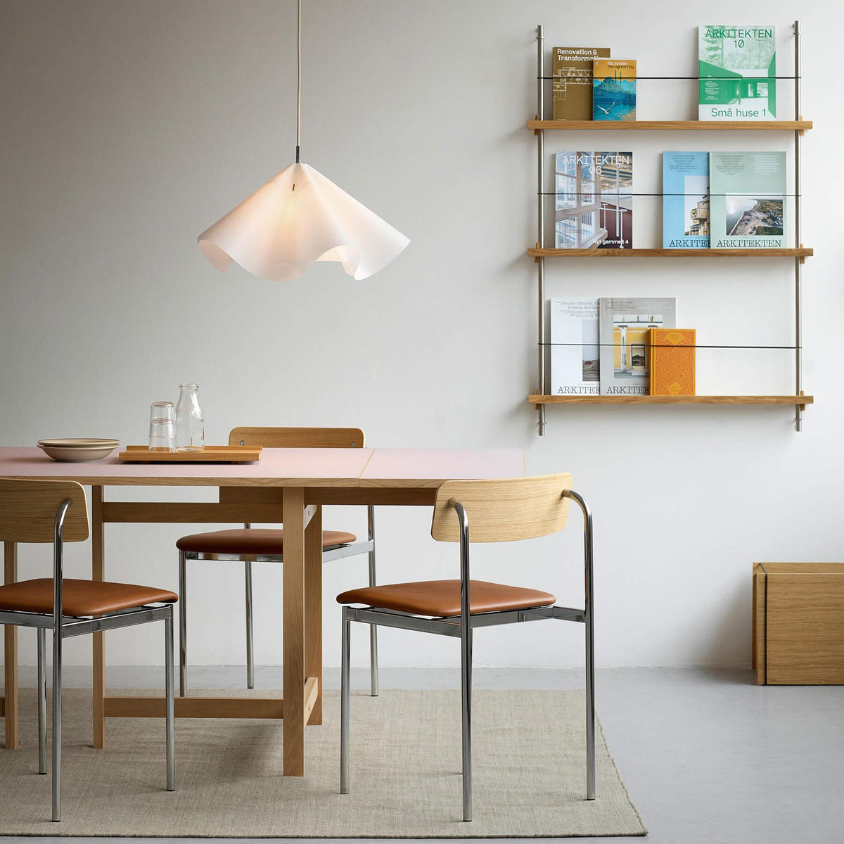 MOEBE Sinuate Pendant Light