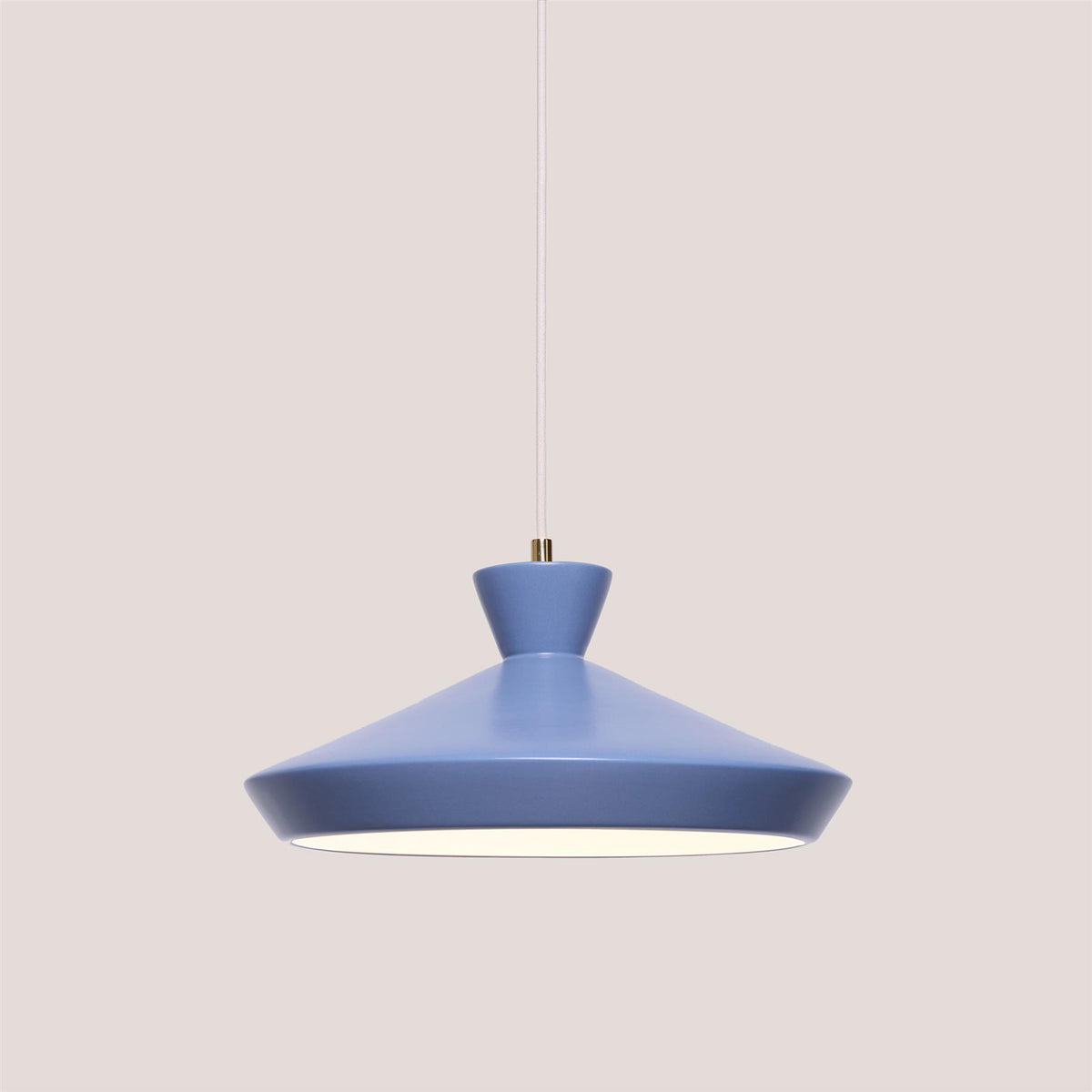 Patricia Lobo Tagi Pendant Light